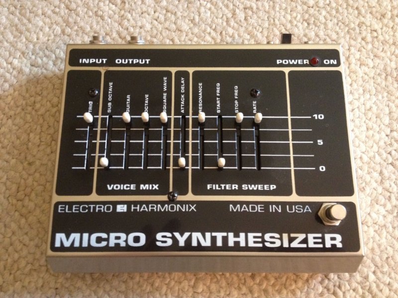 Electro Harmonix Micro Synthesizer | Amp & Axe